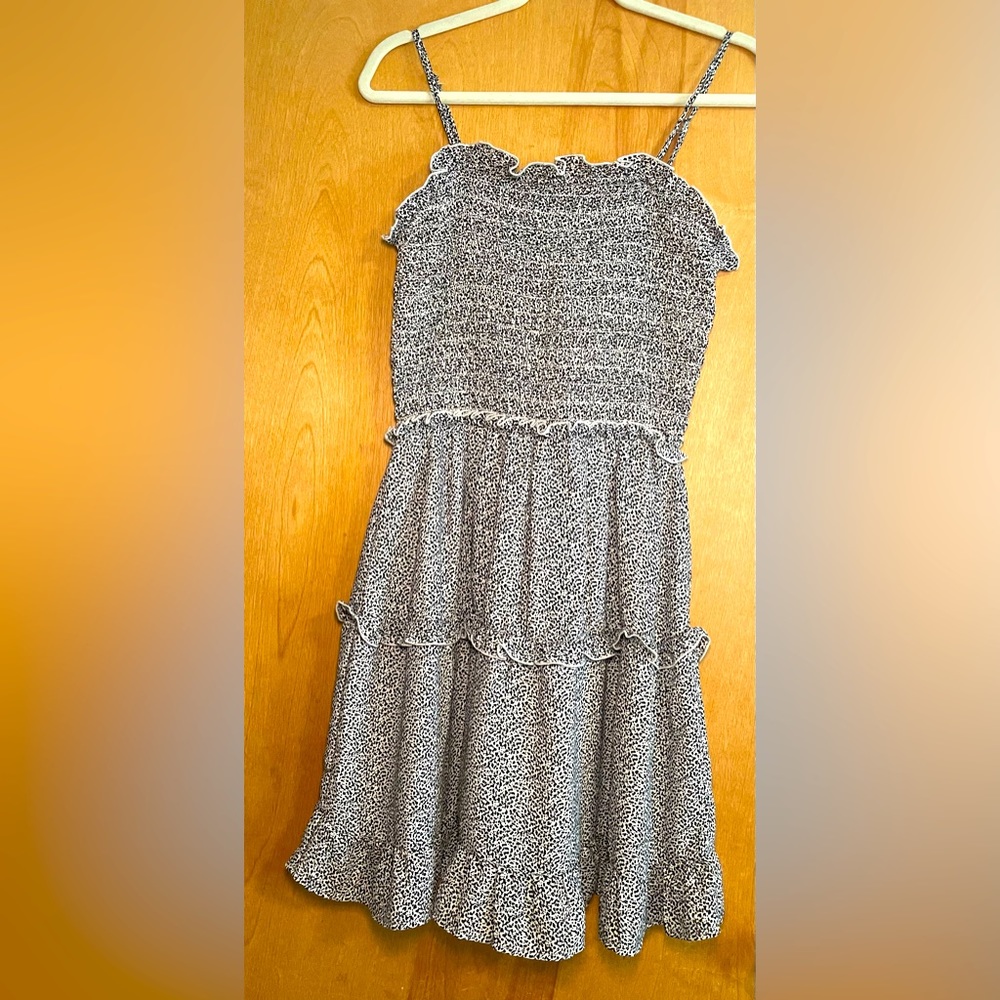 Sienna Sky women’s spring dress, size medium. NWT.